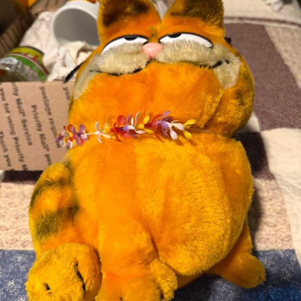 Lei Yellow and Orange Stuffed-animals